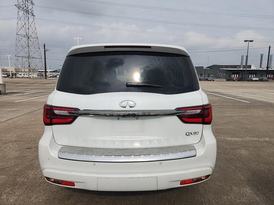 Certified 2023 INFINITI QX80 Premium Select w/ Cargo Package image 6