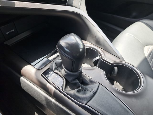 Used 2021 Toyota Camry SE w/ Convenience Package image 23