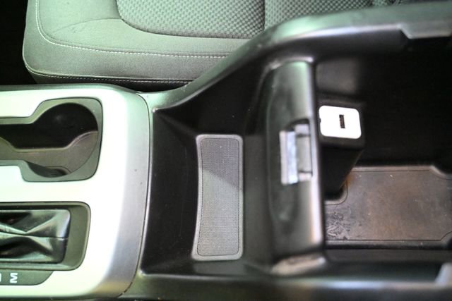 Used 2016 Chevrolet Colorado LT w/ LT Convenience Package image 29