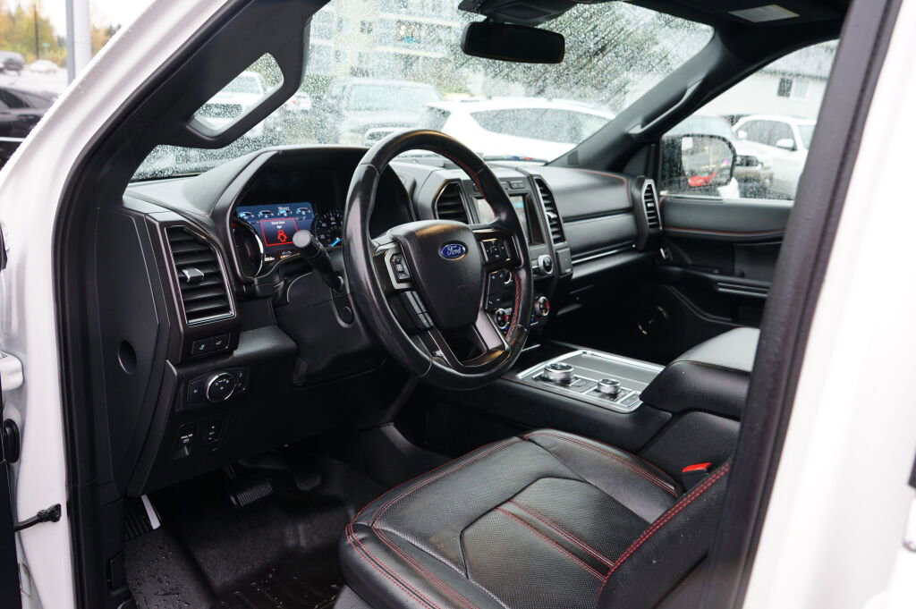 Used 2019 Ford Expedition Limited w/ Equipment Group 303A image 12