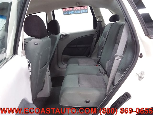 Used 2008 Chrysler PT Cruiser FWD image 12