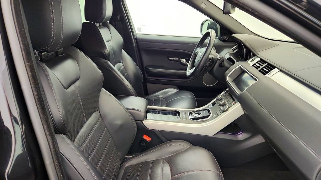 Used 2019 Land Rover Range Rover Evoque HSE Dynamic AWD/4WD image 23