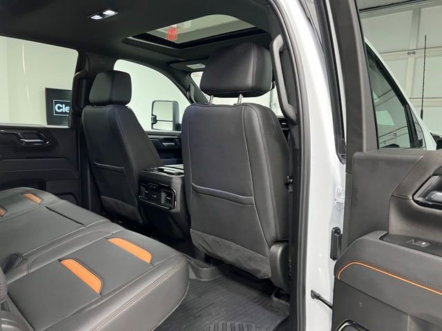 Used 2025 GMC Sierra 3500 AT4 w/ AT4 Premium Plus Package image 52