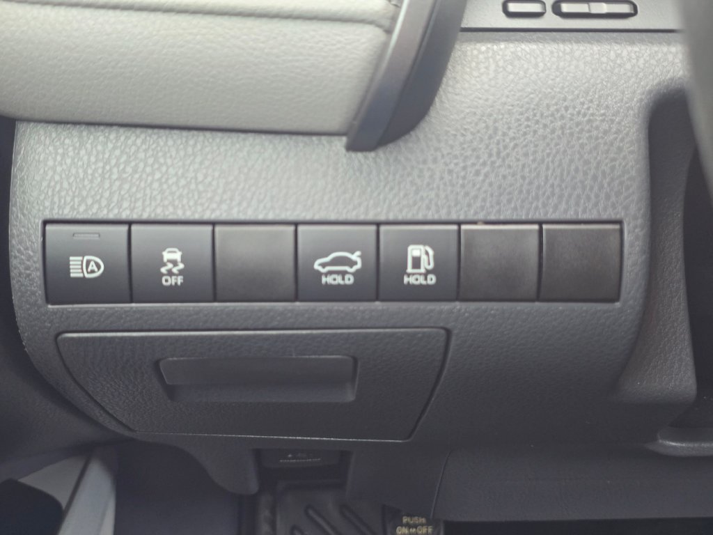 Used 2019 Toyota Camry LE FWD image 26