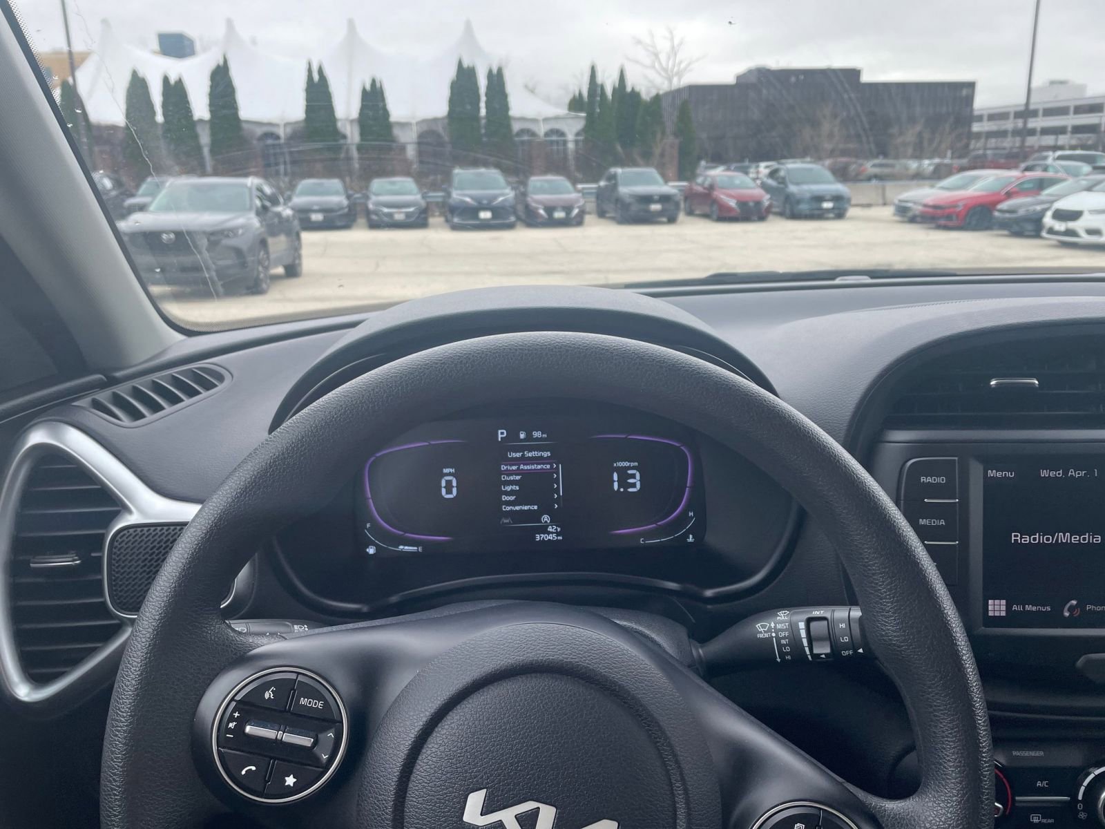 Used 2025 Kia Soul LX w/ LX Technology Package image 32