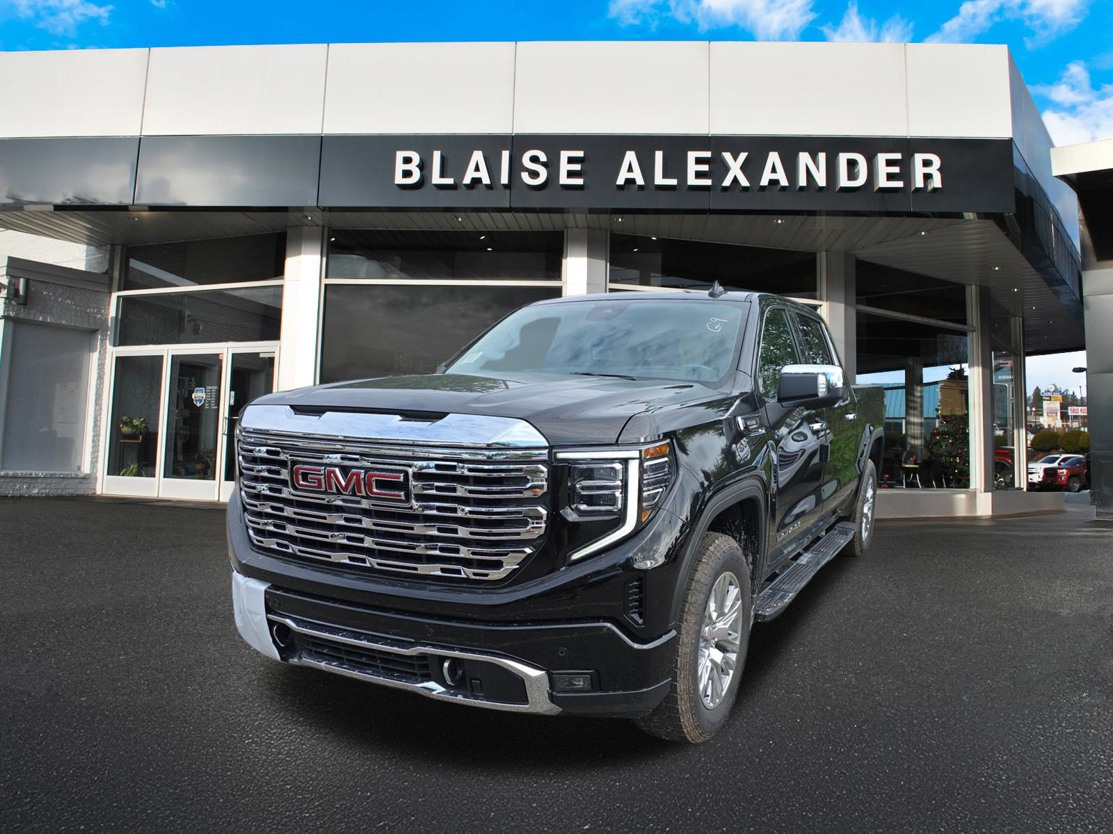 New 2026 GMC Sierra 1500 Denali w/ Technology Package AWD/4WD image 8