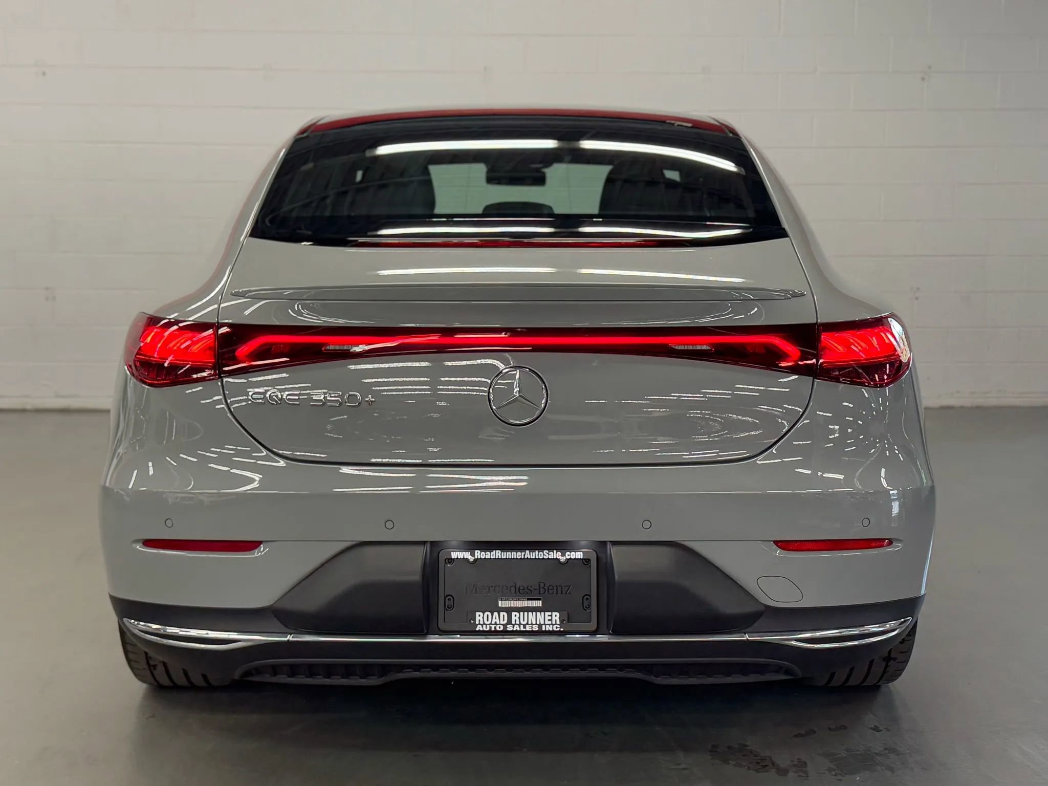 Used 2023 Mercedes-Benz EQE 350+ Sedan image 4