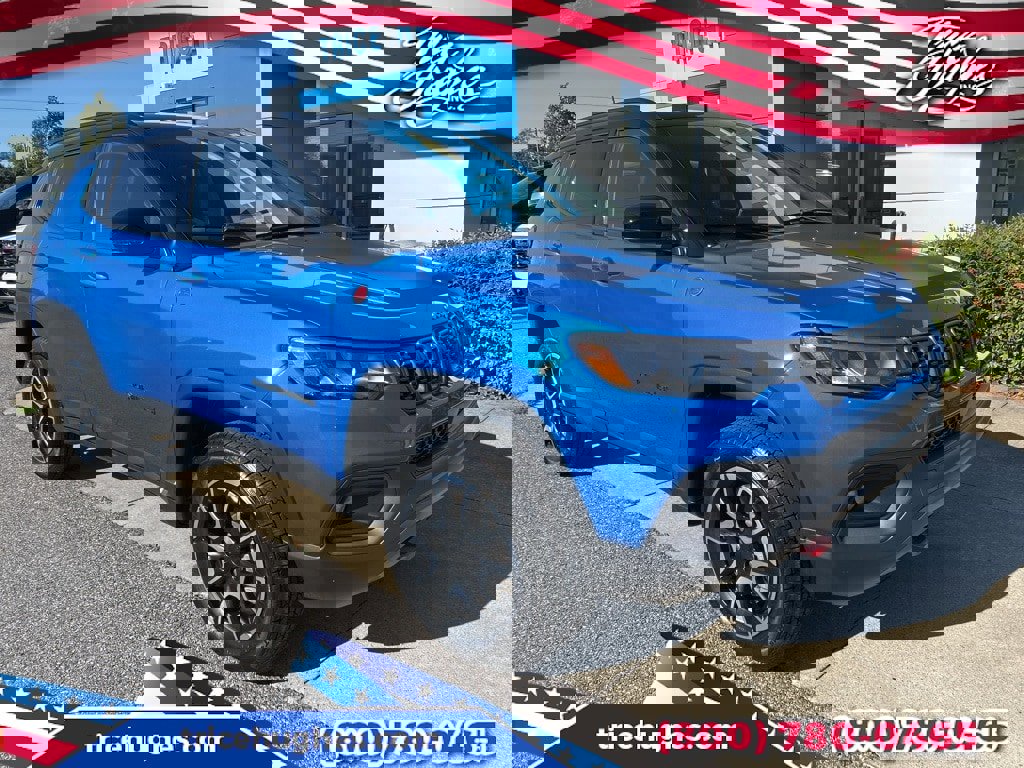 Used 2024 Jeep Compass Trailhawk w/ Trailhawk Convenience Group video 1