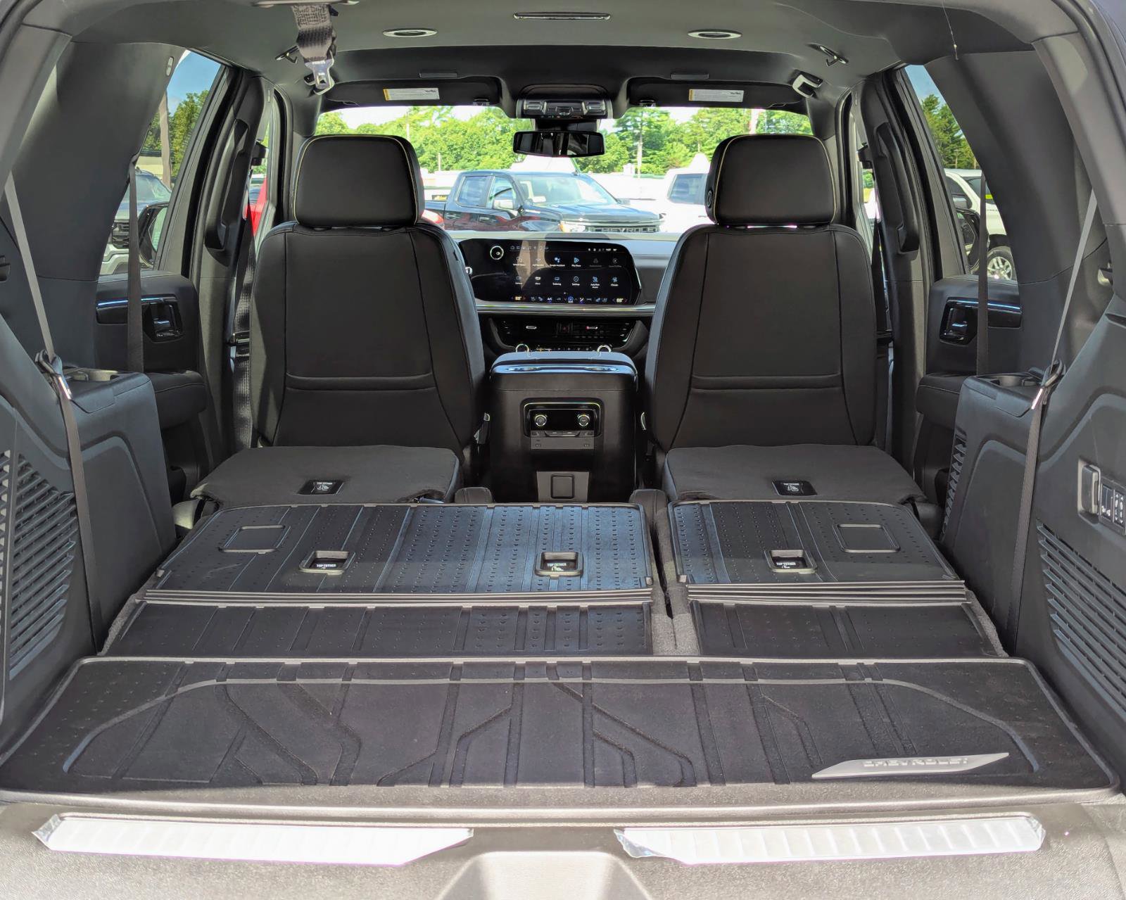 New 2025 Chevrolet Tahoe Premier image 17