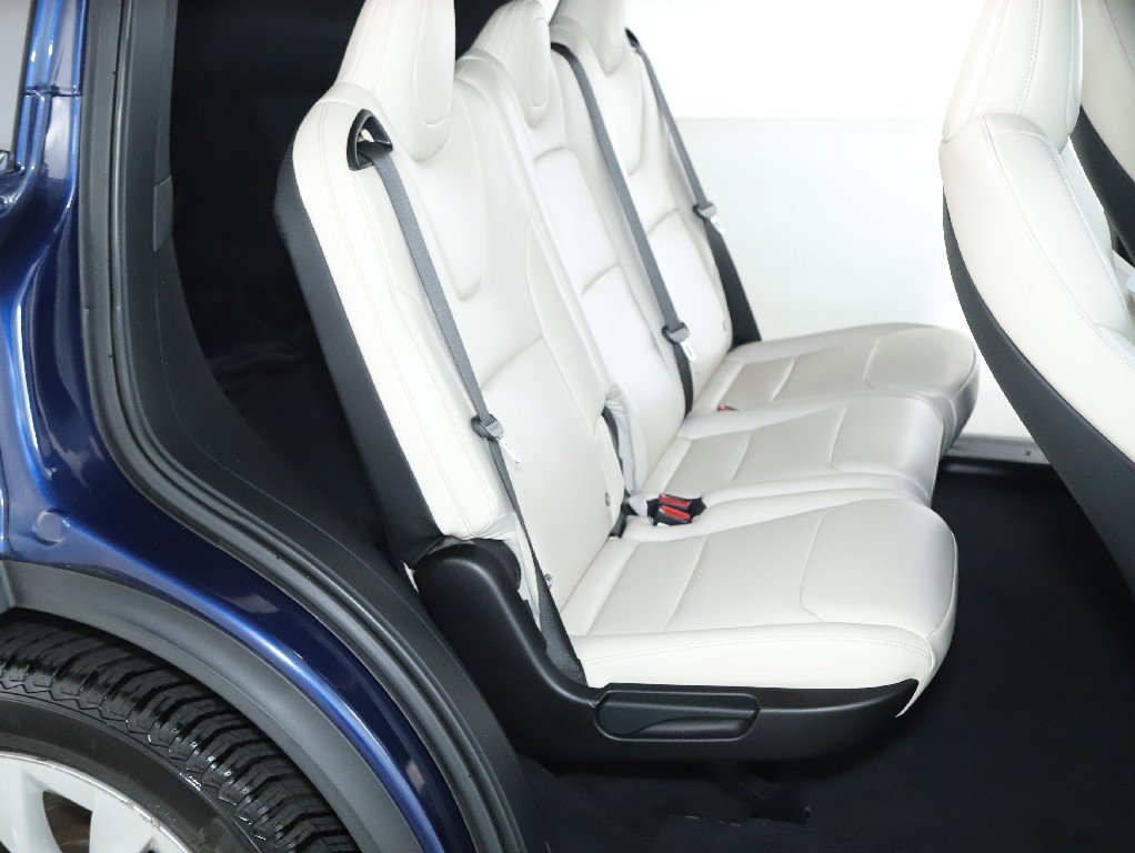 Used 2020 Tesla Model X Long Range image 30