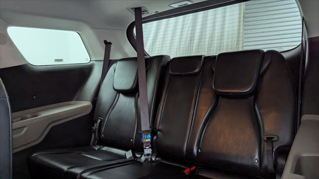 Used 2025 Kia Carnival LXS image 18