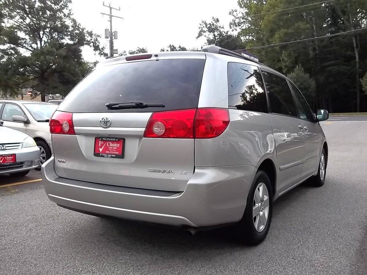Used 2010 Toyota Sienna LE FWD image 4