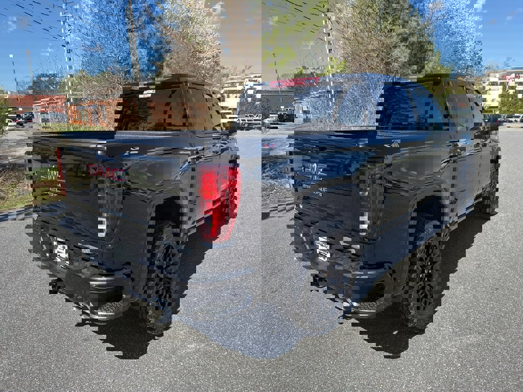 New 2026 GMC Sierra 1500 Elevation image 5