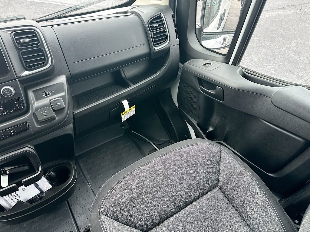 New 2026 RAM ProMaster 3500 w/ Quick Order Package 22G SLT image 28