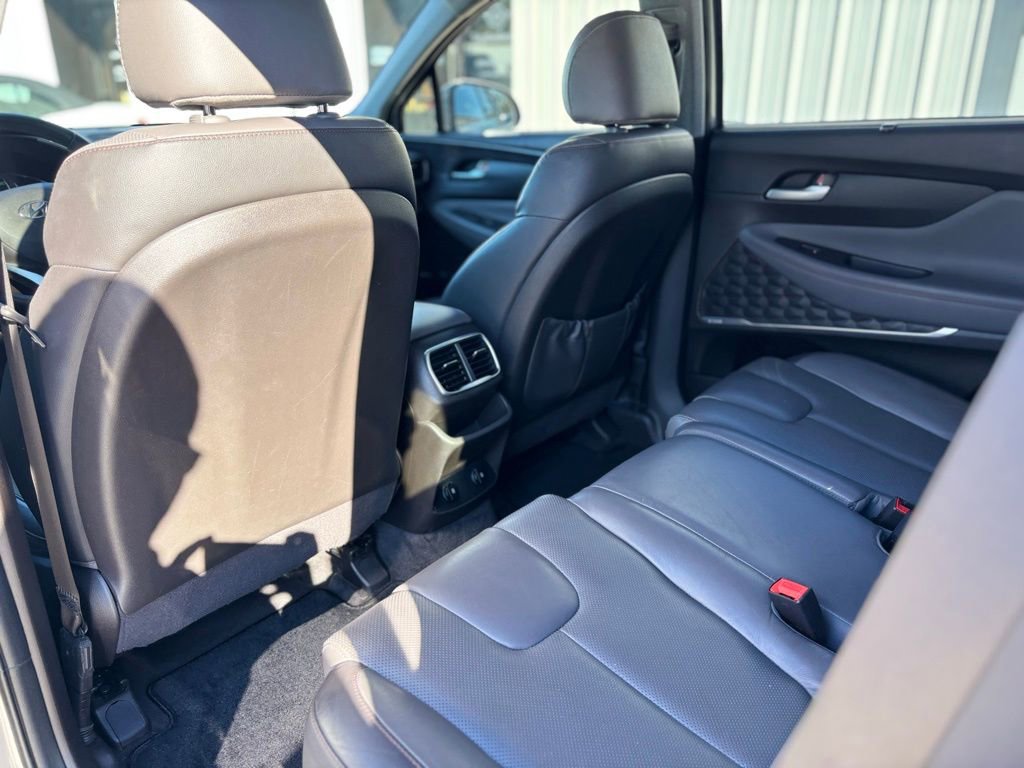 Used 2020 Hyundai Santa Fe SEL image 19