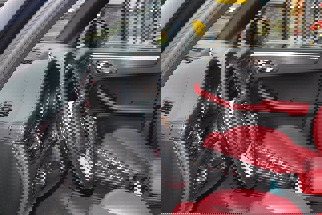 Used 2021 Porsche Macan GTS image 19