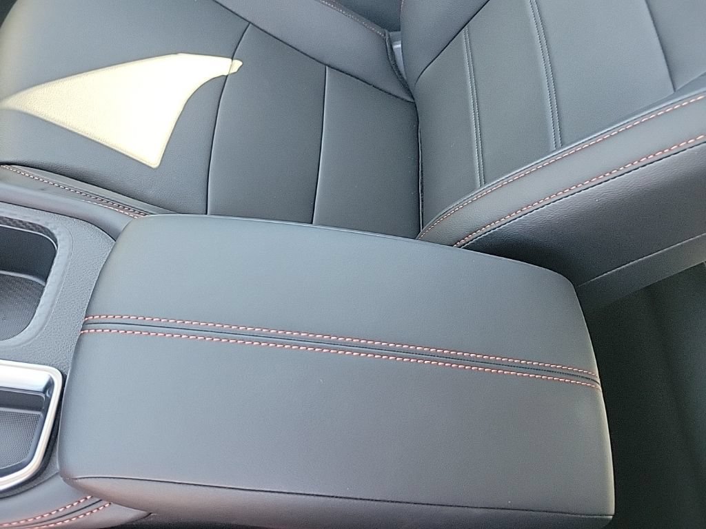 New 2025 Nissan Sentra SR w/ SR Premium Package FWD image 30