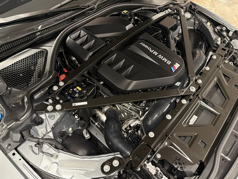 Used 2022 BMW M3 w/ M Carbon Exterior Package RWD image 28