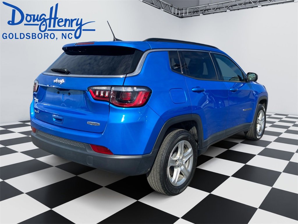 Used 2024 Jeep Compass Latitude image 5