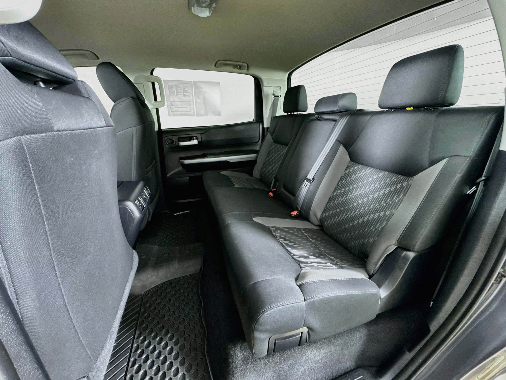 Used 2018 Toyota Tundra SR5 AWD/4WD image 22