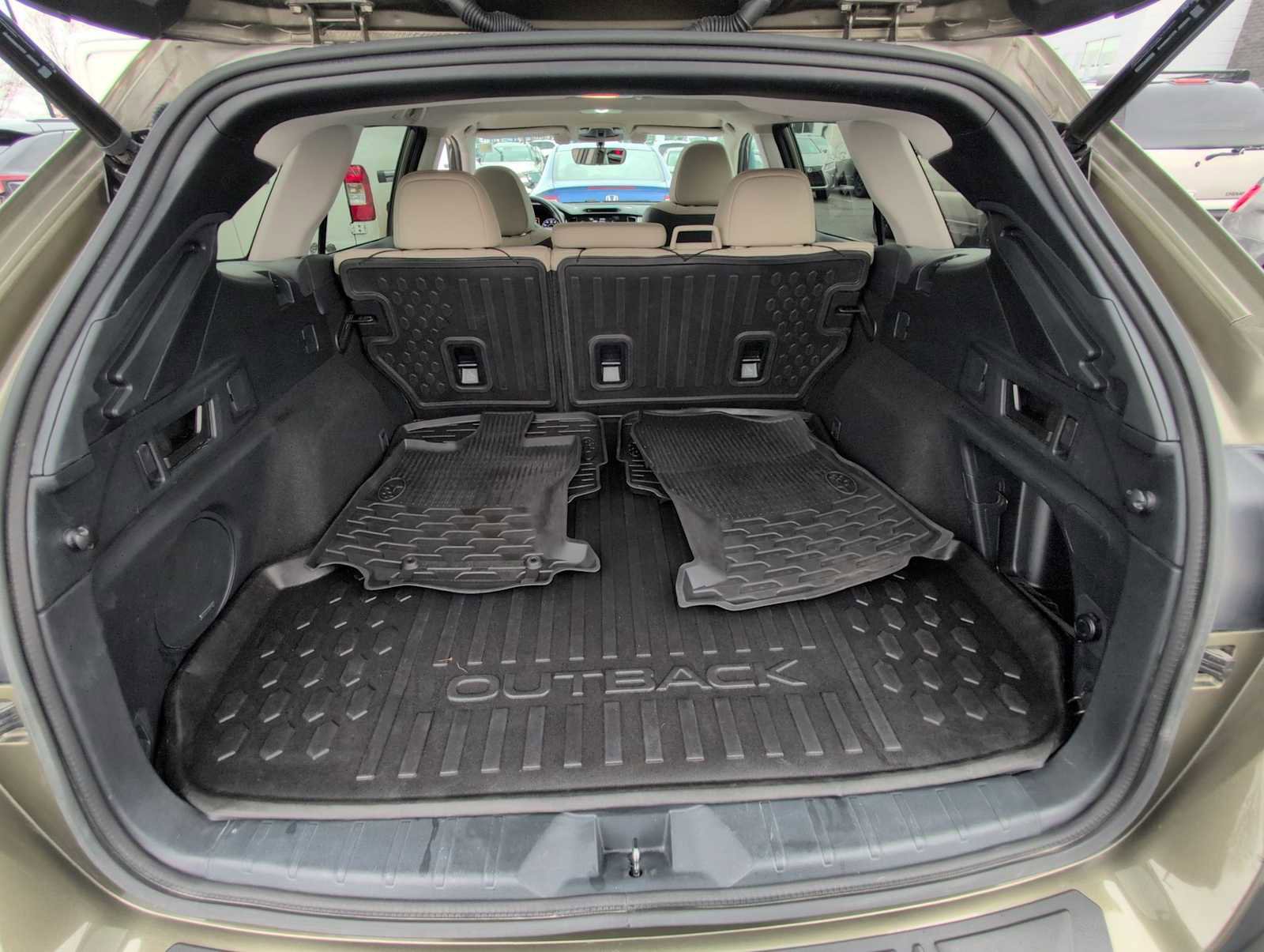 Certified 2022 Subaru Outback Limited image 34