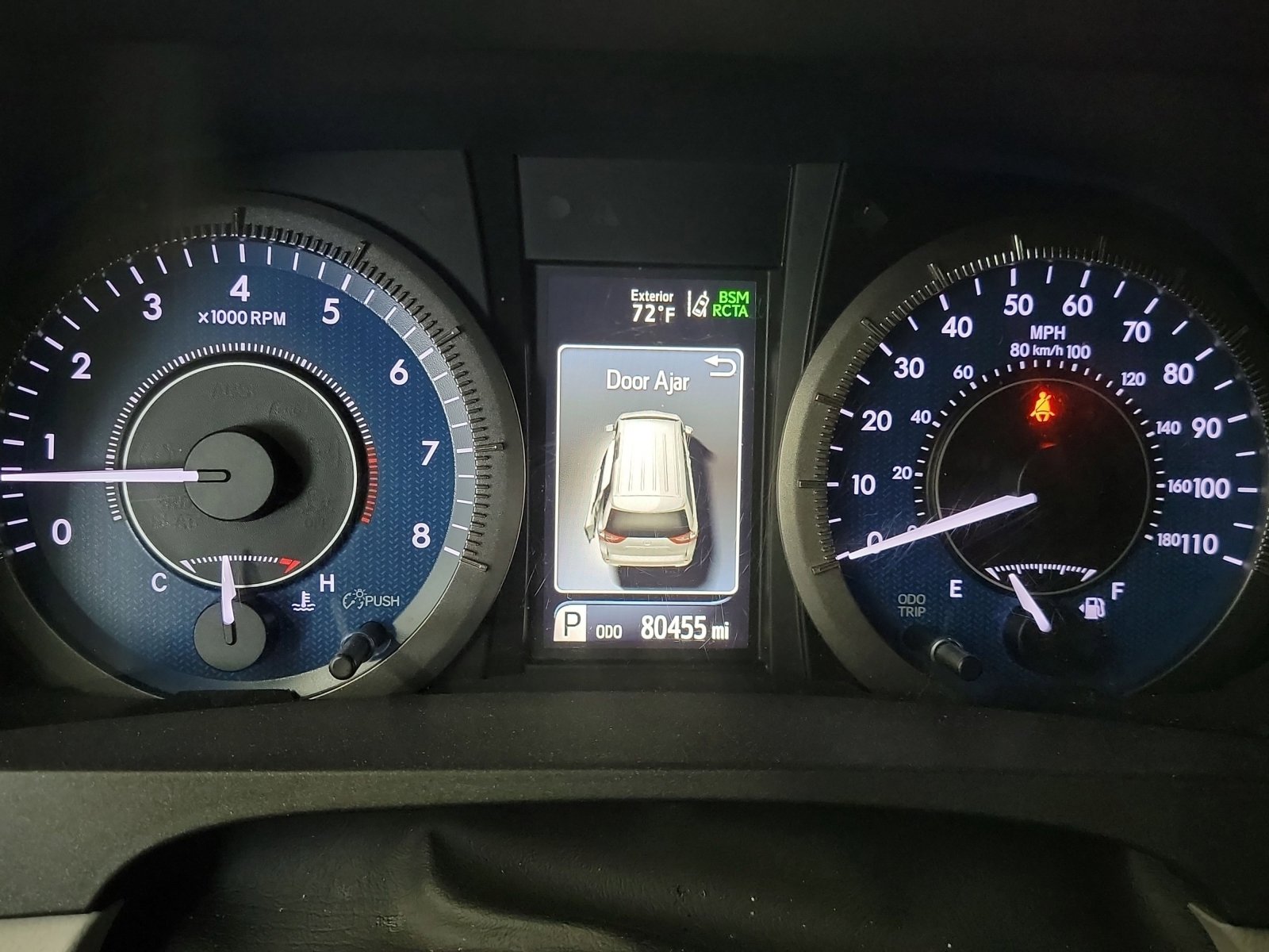 Used 2019 Toyota Sienna XLE image 18