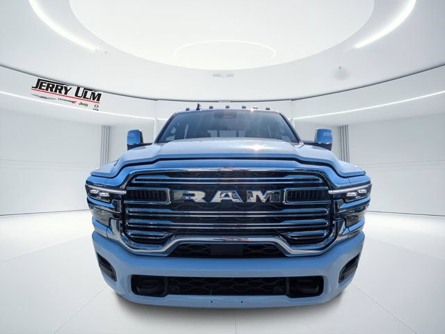 Used 2026 RAM 3500 Laramie AWD/4WD image 7