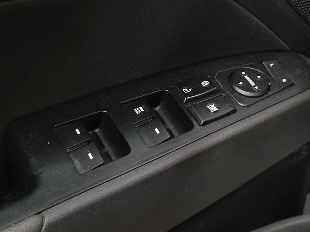 Used 2019 Hyundai Elantra SEL w/ Cargo Package FWD image 27