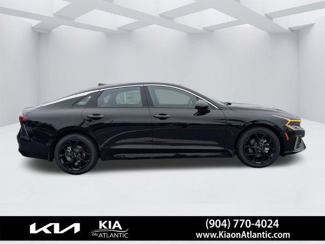 New 2027 Kia K5 GT-Line w/ GT-Line Premium Package FWD image 2