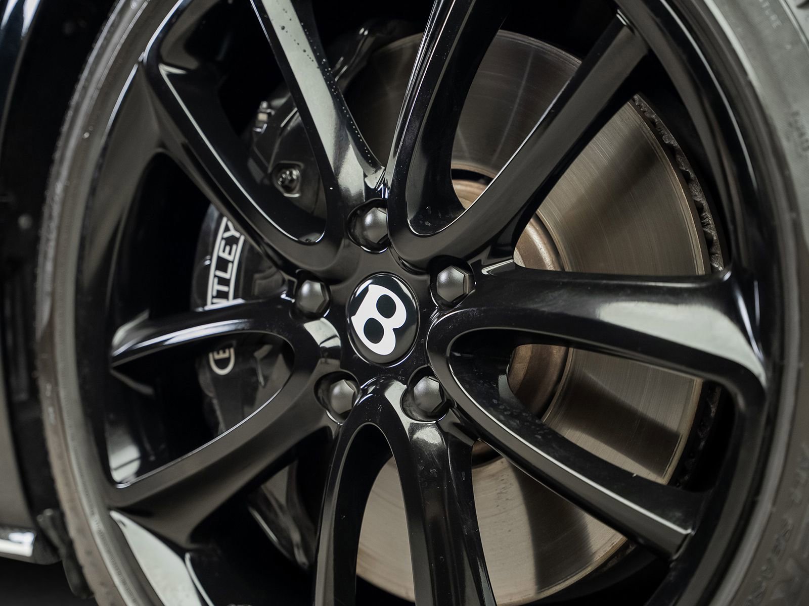 Used 2022 Bentley Continental GT AWD/4WD image 6