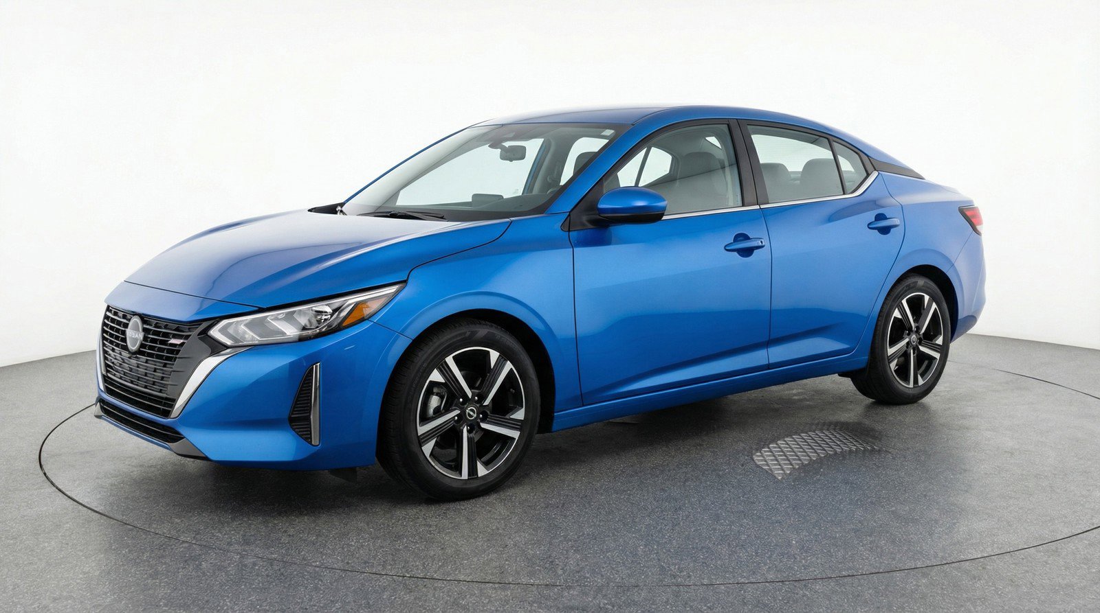 Used 2025 Nissan Sentra SV FWD image 3