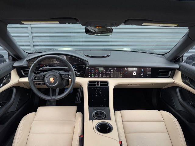 New 2024 Porsche Taycan 4S image 21