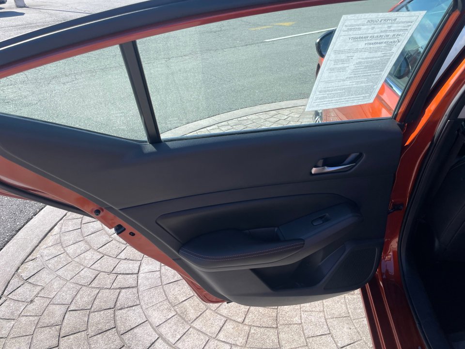 Used 2022 Nissan Altima 2.5 SR image 35