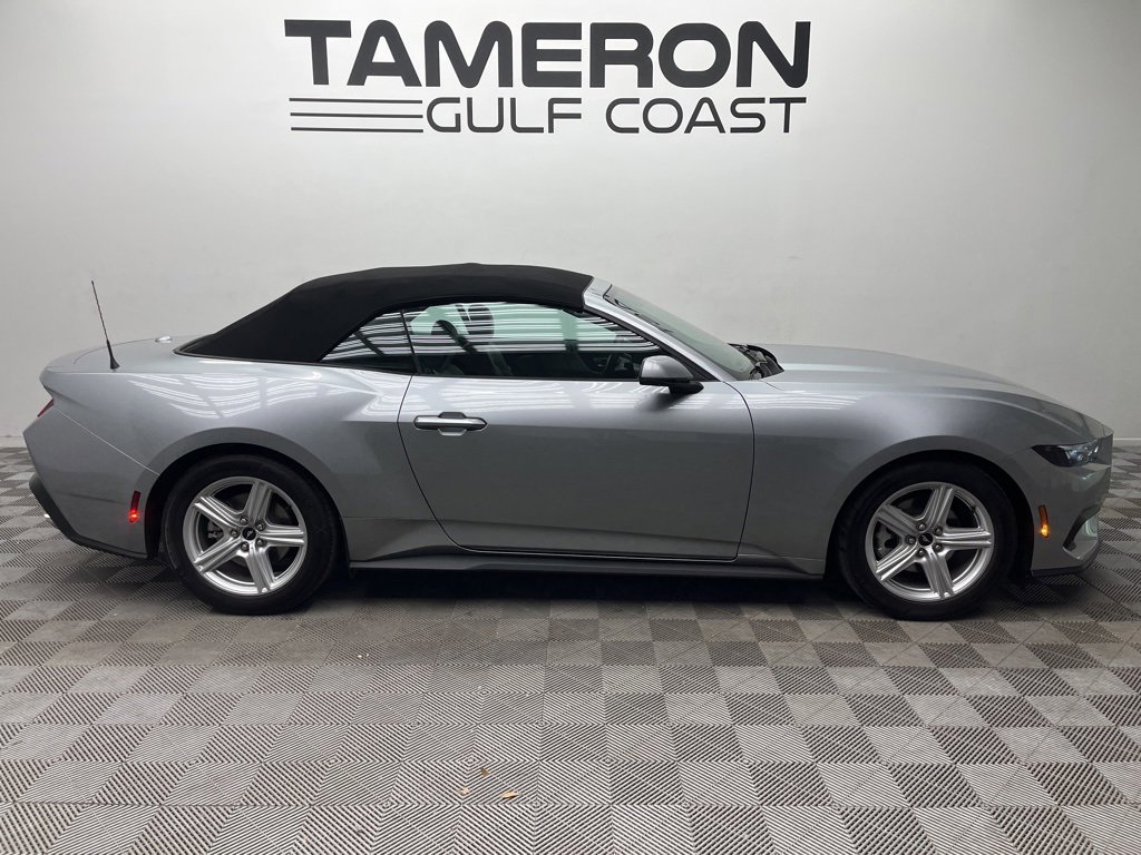 Used 2026 Ford Mustang Premium image 24