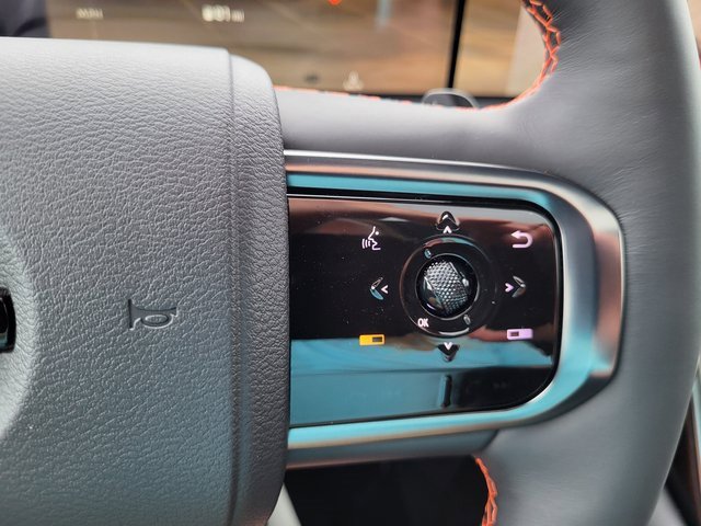 New 2025 Nissan Armada PRO-4X w/ Pro-4X Premium Package image 25