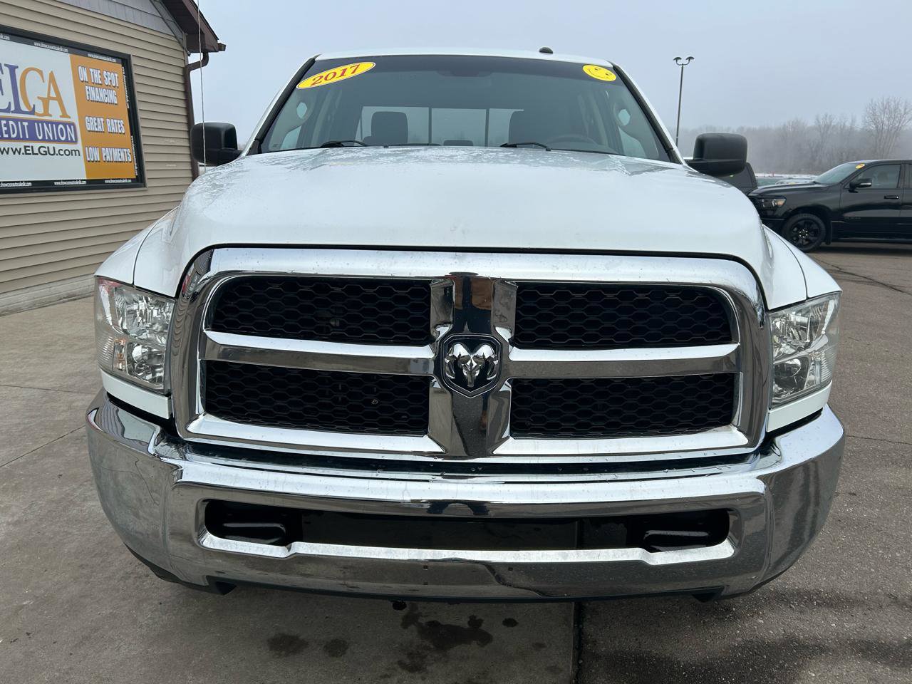 Used 2017 RAM 2500 SLT image 2