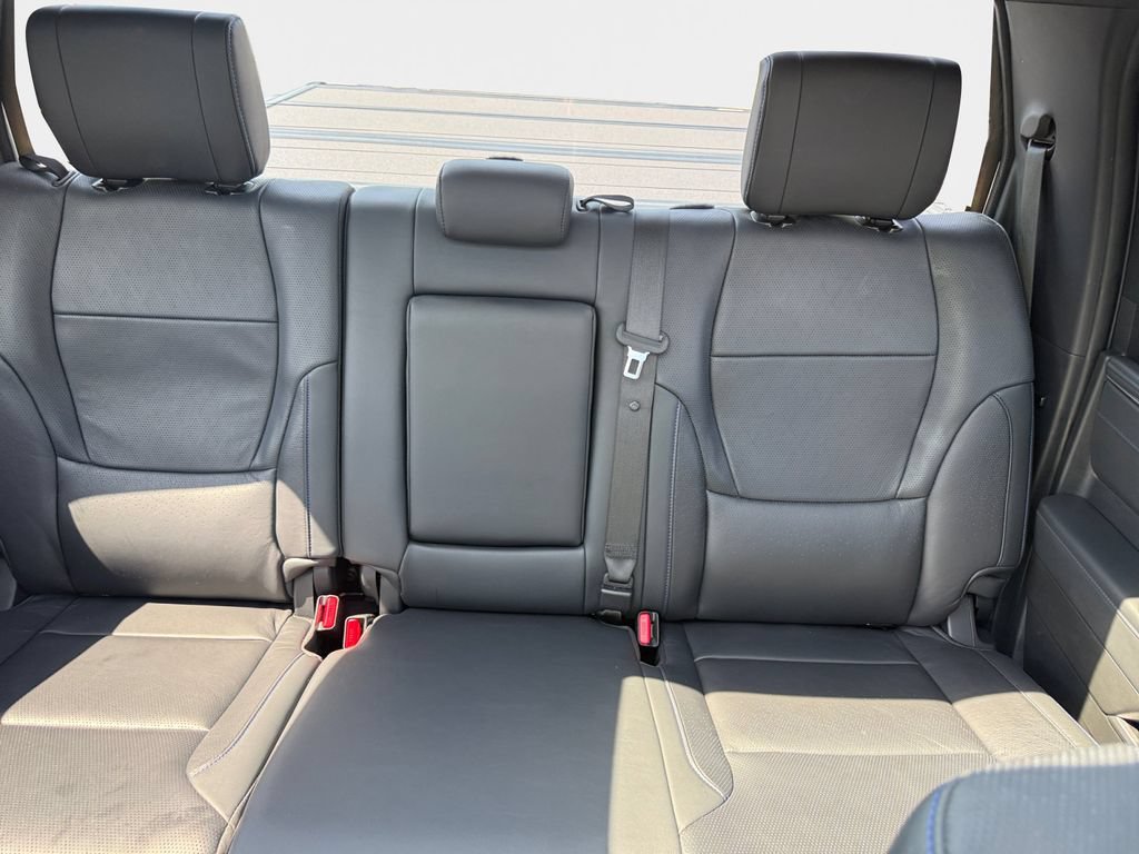 Used 2024 Toyota Tundra Platinum AWD/4WD image 10