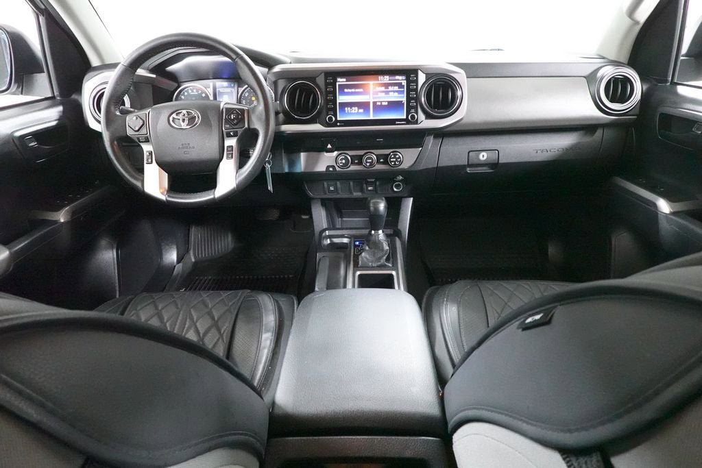 Used 2020 Toyota Tacoma SR5 image 9