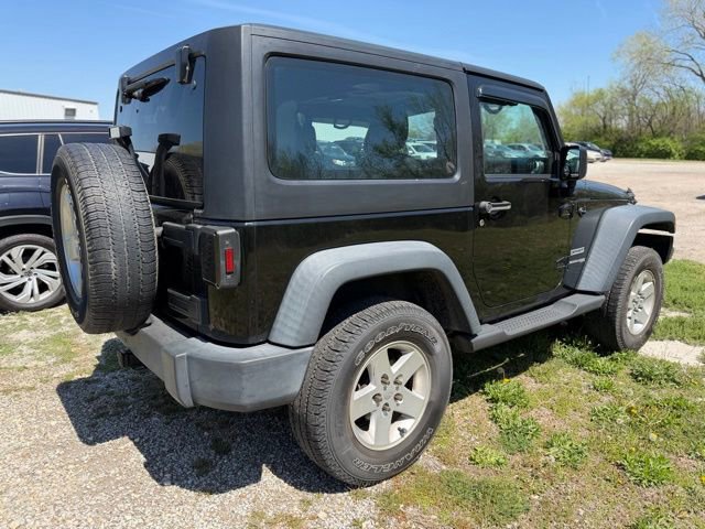 Used 2018 Jeep Wrangler Sport w/ Connectivity Group image 4