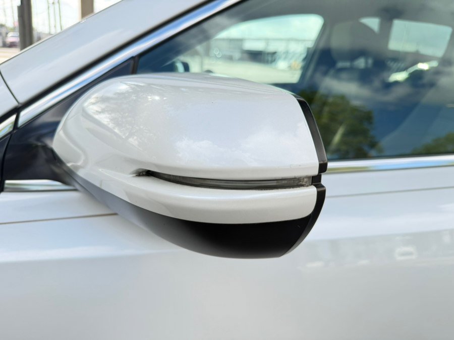 Used 2017 Honda CR-V EX image 11