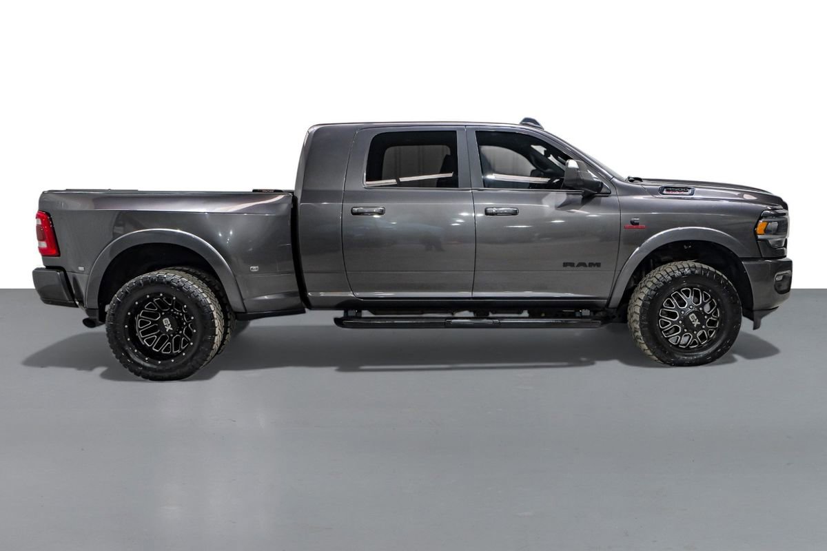 Used 2020 RAM 3500 Laramie w/ Night Edition image 5