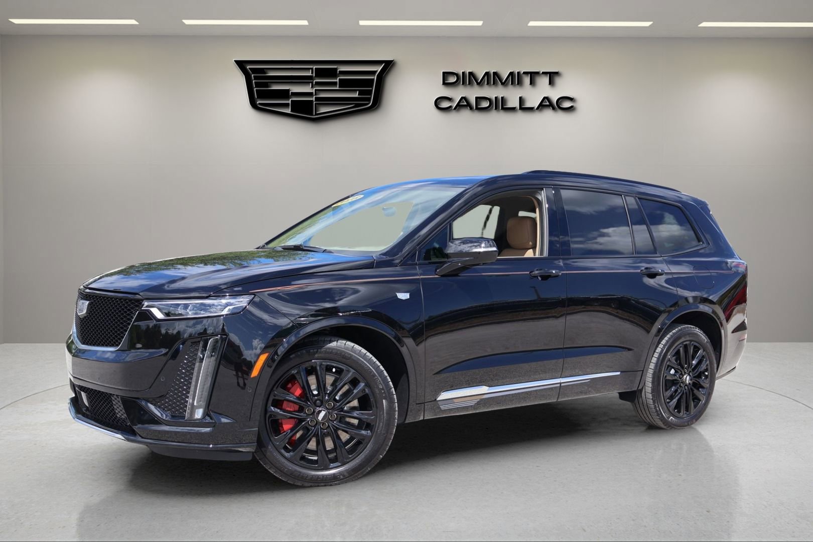 Used 2025 Cadillac XT6 Sport w/ Platinum Package AWD/4WD image 1