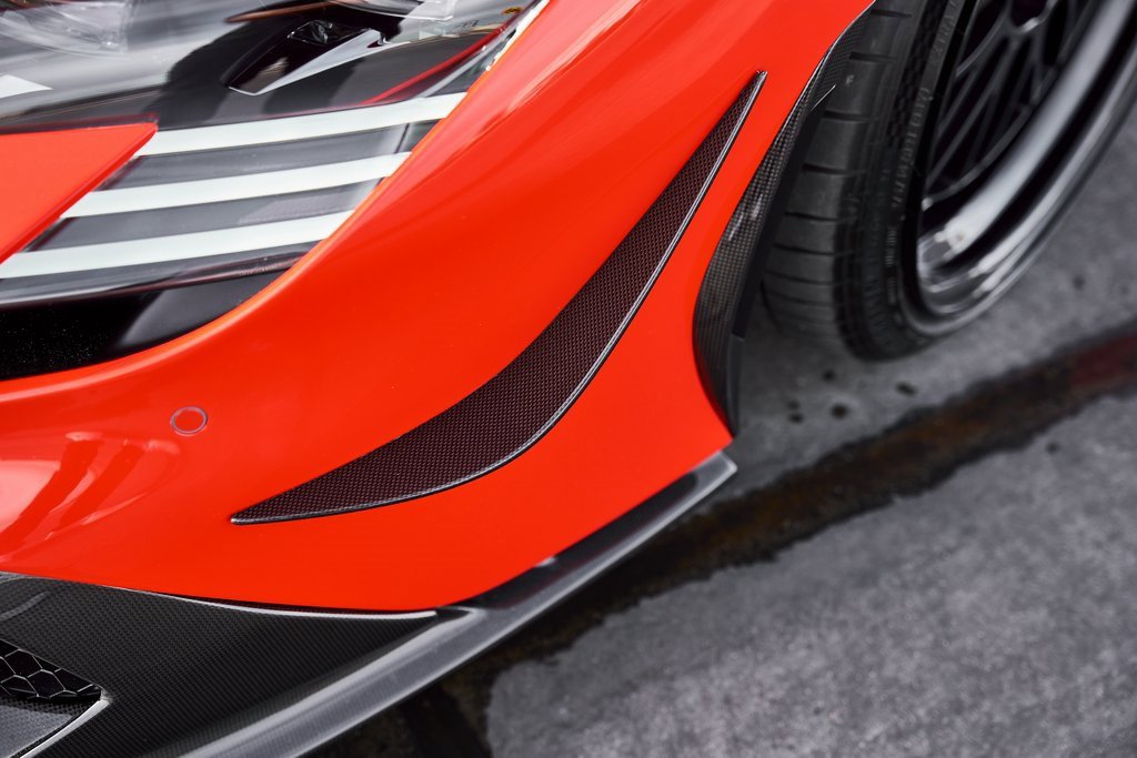 Used 2022 Ferrari SF90 Spider image 10