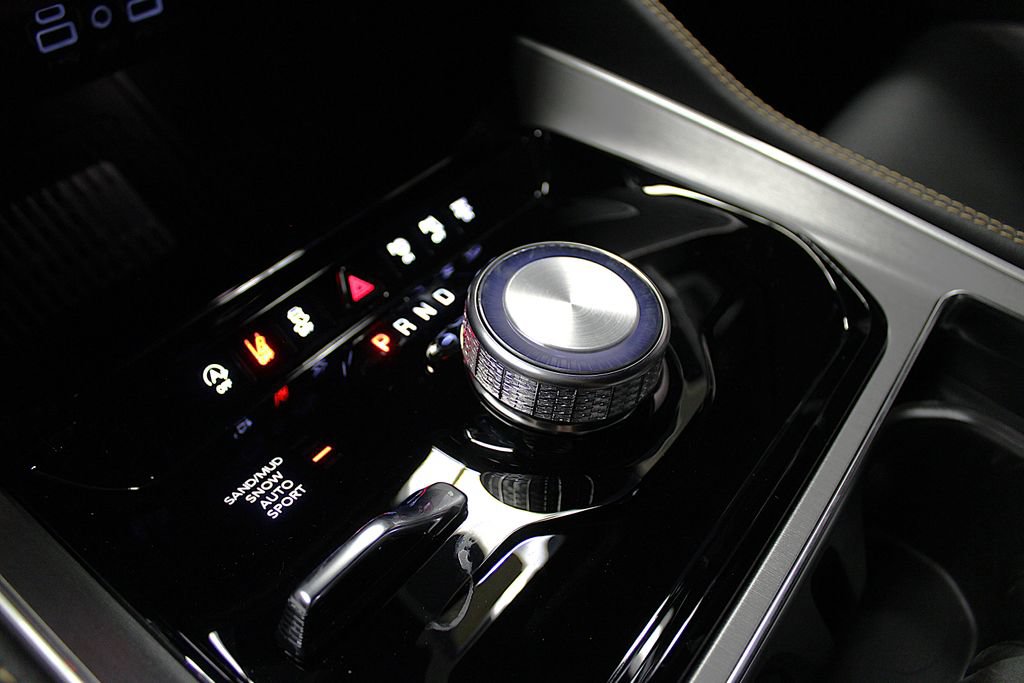 New 2026 Jeep Grand Wagoneer 4WD image 23