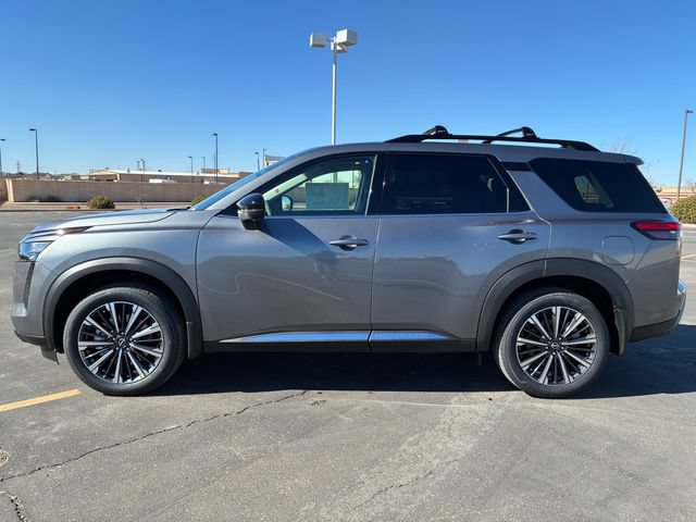 New 2026 Nissan Pathfinder Platinum FWD image 3