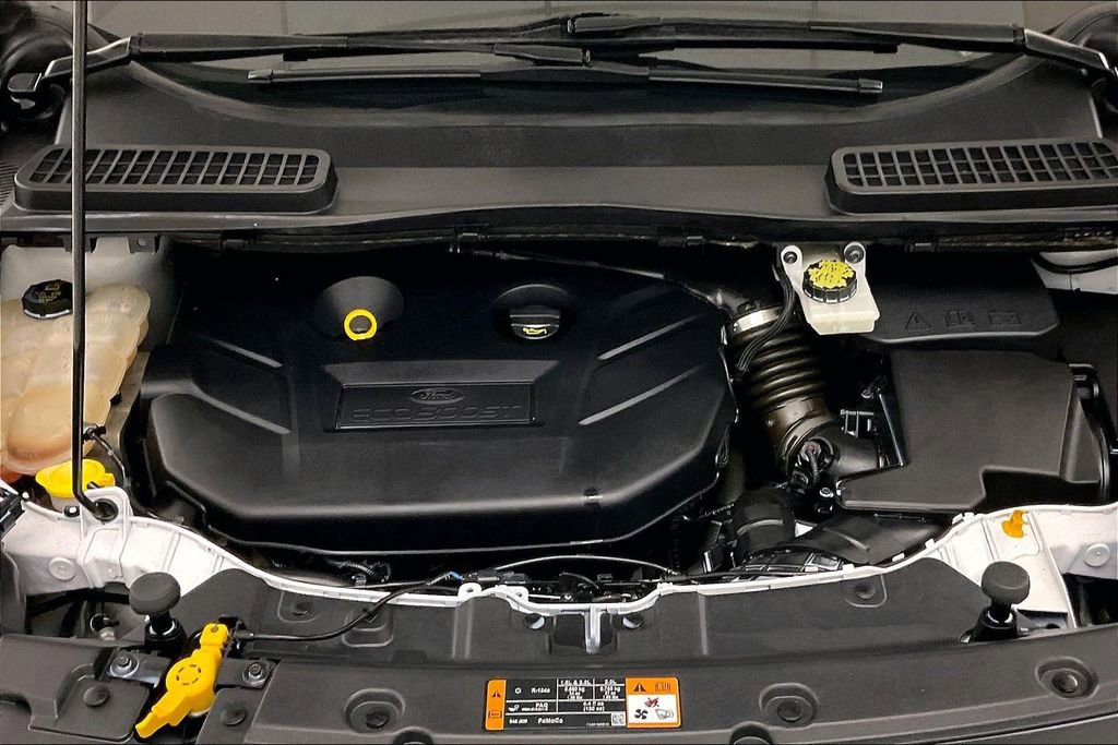 Used 2016 Ford Escape SE w/ Equipment Group 201A image 25