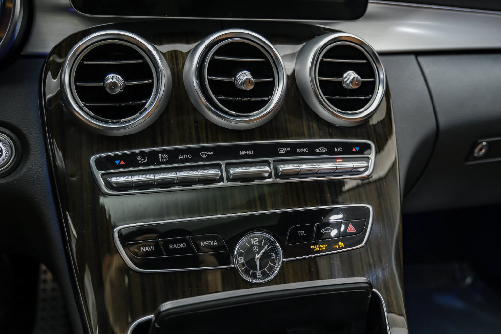 Used 2022 Mercedes-Benz C 43 AMG 4MATIC Coupe image 31