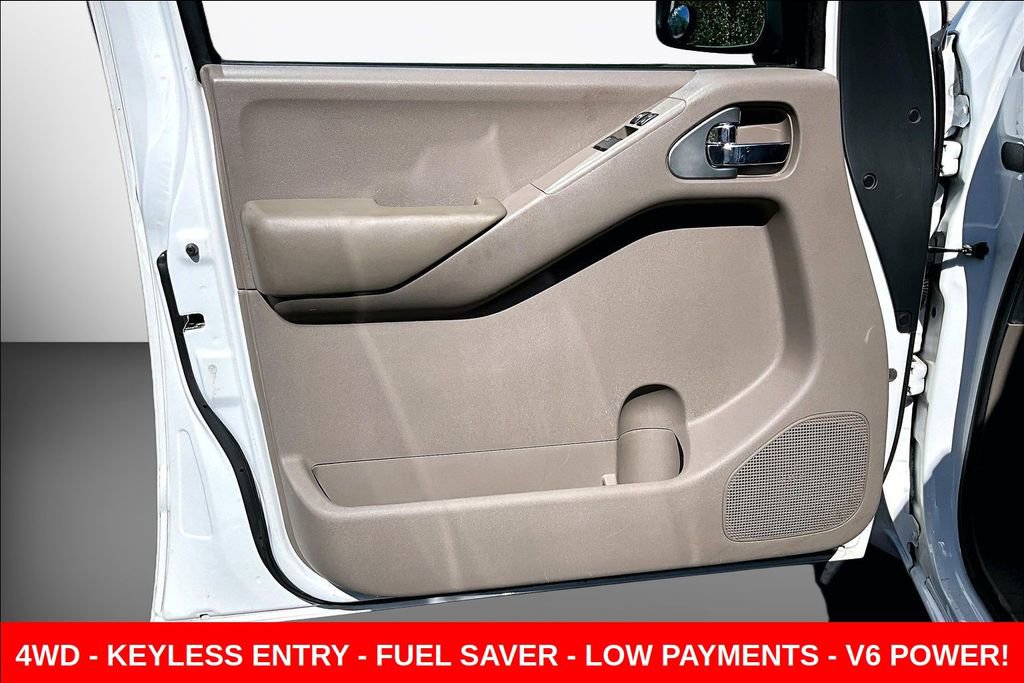 Used 2012 Nissan Frontier SV RWD image 20