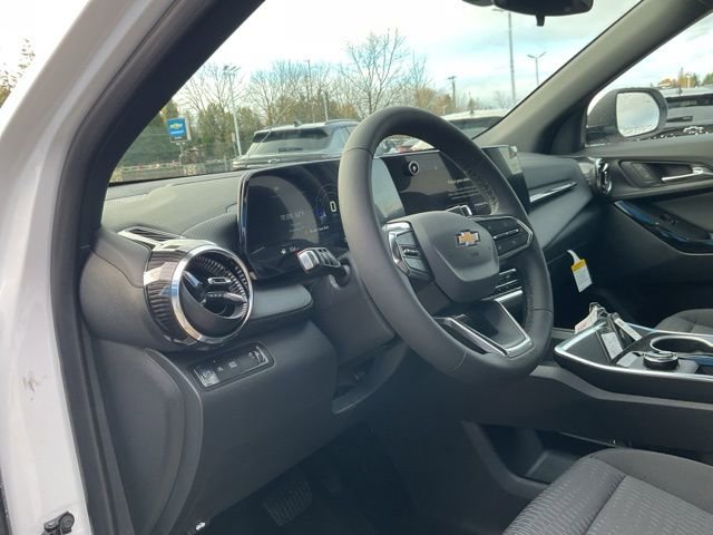 New 2026 Chevrolet Equinox LT image 12