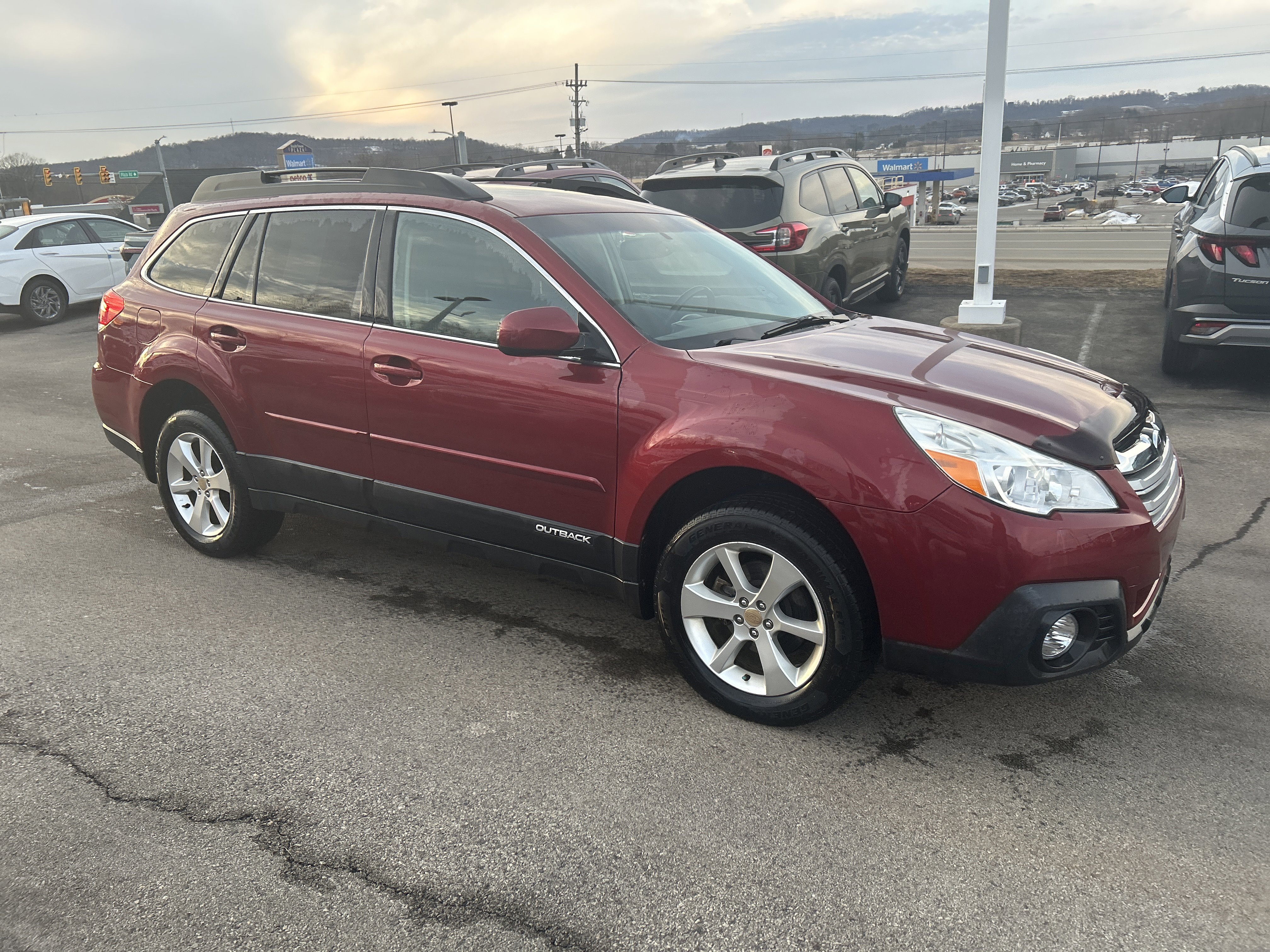 Used 2013 Subaru Outback 2.5i Premium image 3